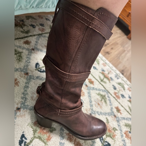 Frye Brown Leather Knee-High Boots Buckle Strap Women’s Size 8B - Picture 5 of 9